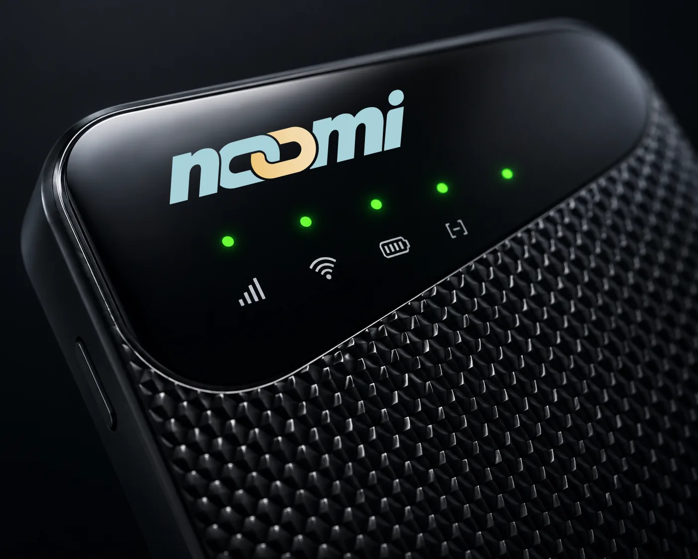Noomi travel Wi-Fi rental device with charging cables for Mexico